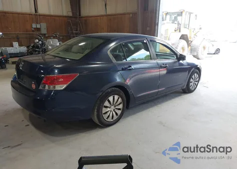 2010 Honda Accord 2.4 Lx from USA, damaged, VIN 1HGCP2F30AA027556